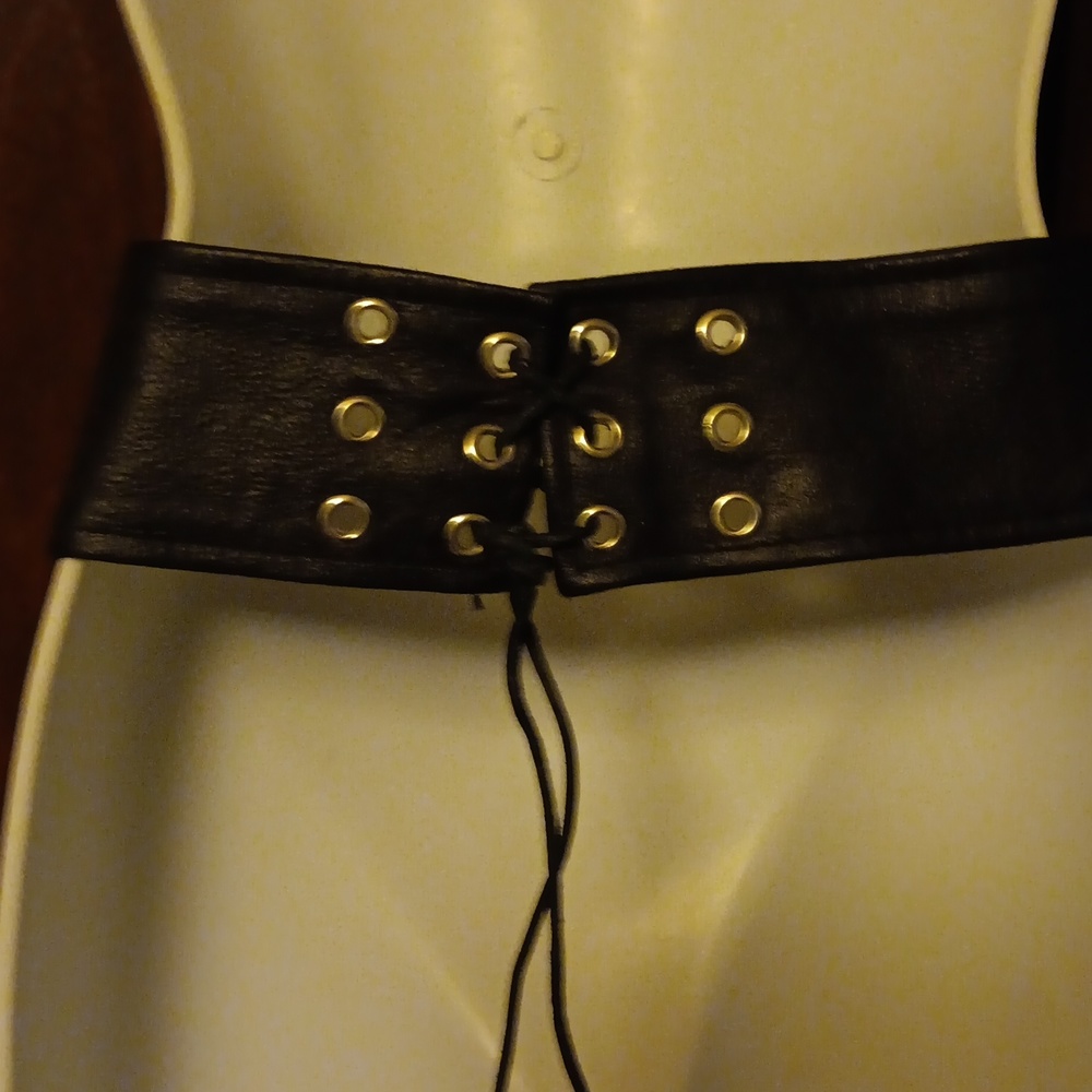 NWT HIGHWAY HAWKS CHAPS BLACK LEATHER - Picture 3 of 6